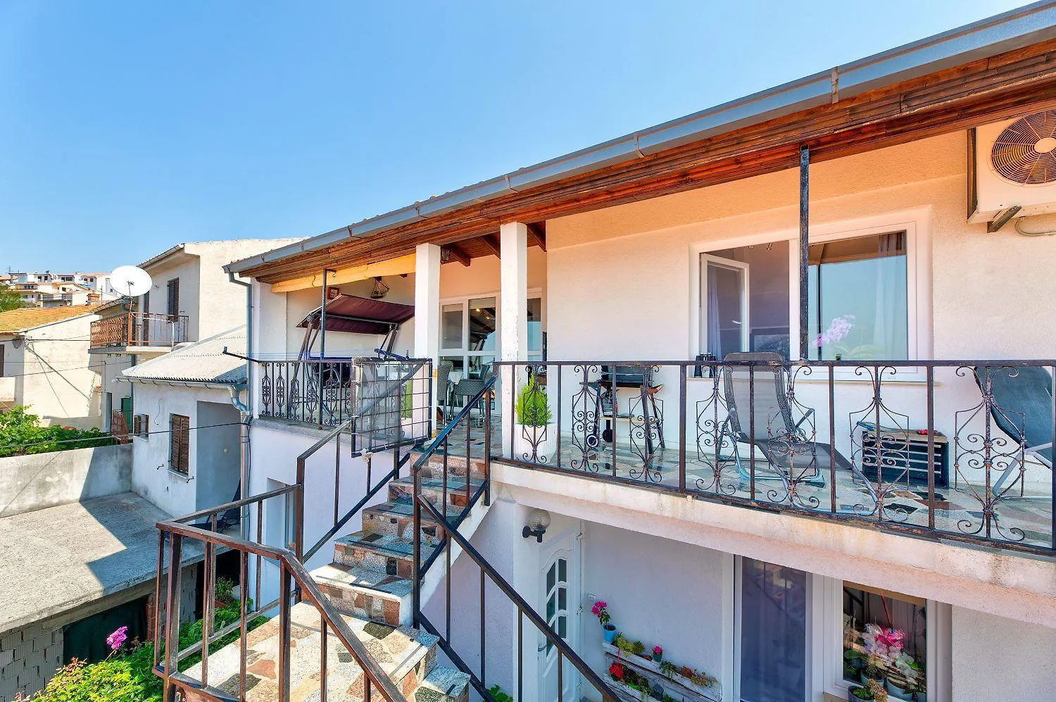 Beeindruckendes Apartment Nur 500 Meter Zum Strand Mit Meerblick, Flat-Screen Tv Auf Dem Balkon, Bbq Dramalj Croatia