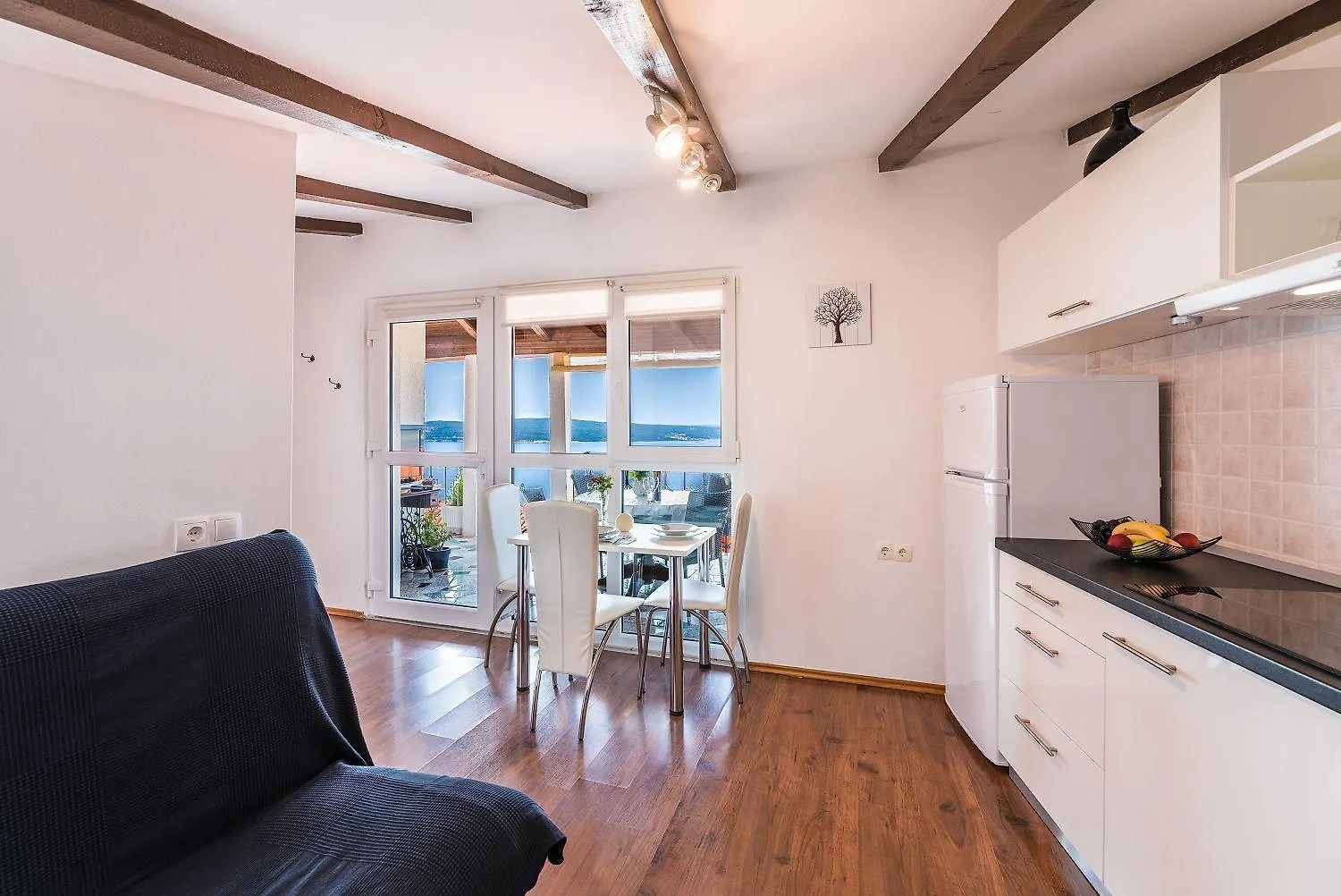 Beeindruckendes Apartment Nur 500 Meter Zum Strand Mit Meerblick, Flat-Screen Tv Auf Dem Balkon, Bbq Dramalj
