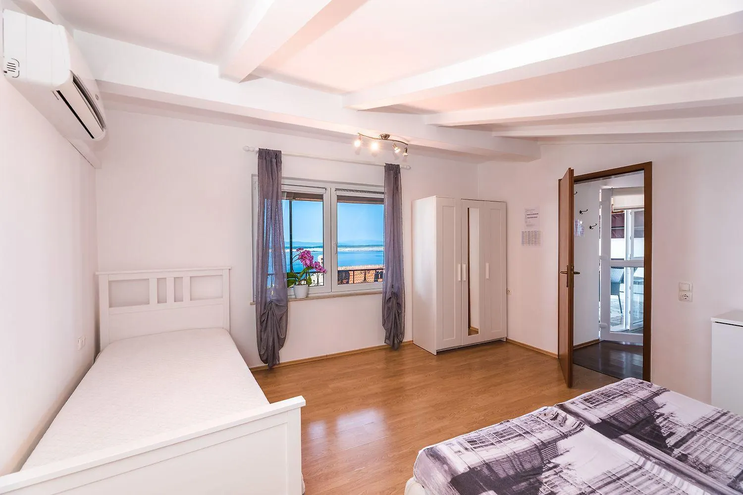Beeindruckendes Apartment Nur 500 Meter Zum Strand Mit Meerblick, Flat-Screen Tv Auf Dem Balkon, Bbq Dramalj